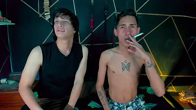 MillersKink online show from December 4, 2:21 am