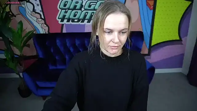 MaribelRiverr  online show from October 19, 5:52 am