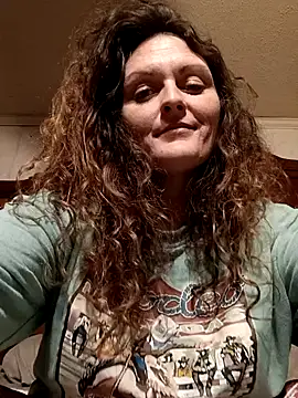 Snapshot of Harley428 chatting on February 19, 2:44 pm Harley428 online show from February 19, 2:44 pm