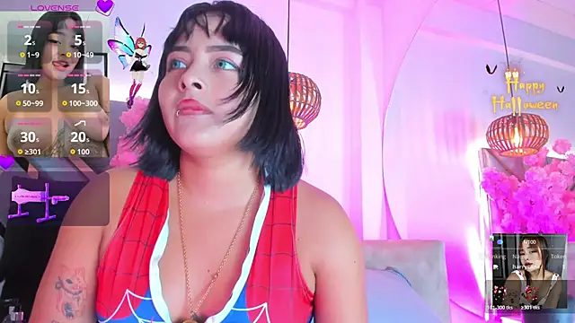 Snapshot of KimVelezz chatting on October 25, 7:19 pm KimVelezz online show from October 25, 7:19 pm