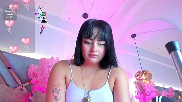 KimVelezz online show from December 5, 2:20 am