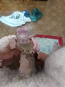 Snapshot of diegoscampagnollo chatting on March 15, 12:05 am diegoscampagnollo online show from March 15, 12:05 am