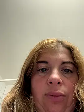 Snapshot of Lombada chatting on September 10, 5:40 am Lombada online show from September 10, 5:40 am