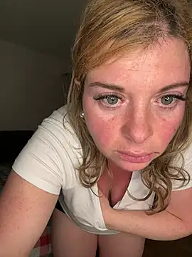 Snapshot of Lombada chatting on March 24, 12:48 am Lombada online show from March 24, 12:48 am