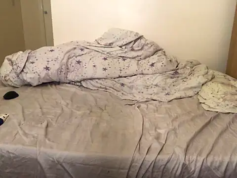 Snapshot of spermojad chatting on October 28, 6:54 pm spermojad online show from October 28, 6:54 pm