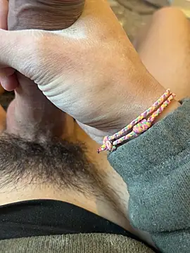 k xoxo7 online show from February 17, 12:45 pm