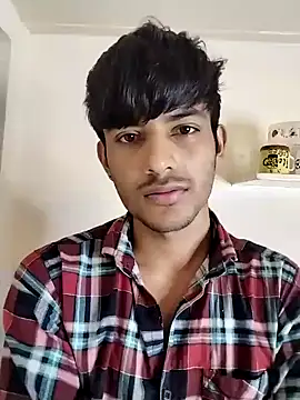 kingkartik7 online show from January 2, 7:29 pm