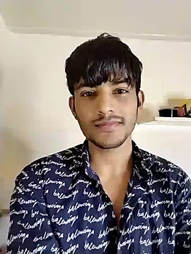 kingkartik7 online show from January 5, 3:23 pm