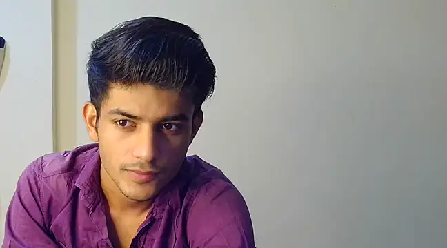 kingkartik7 online show from March 18, 2:26 pm