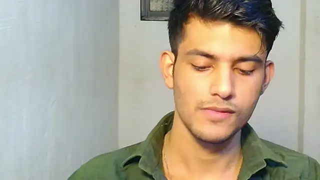 kingkartik7 online show from December 18, 3:18 pm