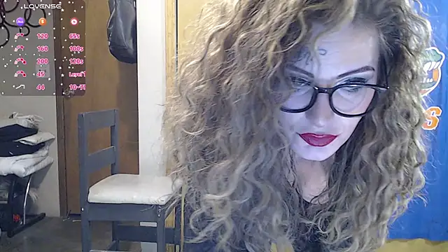 meganluv69 online show from March 4, 3:59 pm