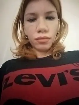 Snapshot of EvaRush chatting on December 20, 10:55 am EvaRush online show from December 20, 10:55 am