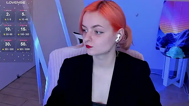 Fire Bestie online show from February 13, 1:40 pm