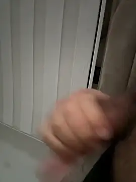 Snapshot of derFickerali chatting on September 28, 2:28 am derFickerali online show from September 28, 2:28 am