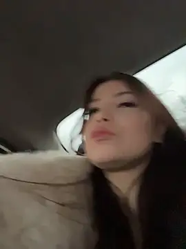 Chloe  Moon online show from March 8, 2:54 pm