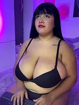 angie bigboobs  online show from October 13, 2:11 am
