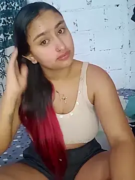 Snapshot of sariitha_sw chatting on June 6, 2:44 pm sariitha sw online show from June 6, 2:44 pm