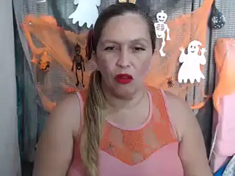 mom son dirty online show from October 26, 2:01 pm