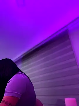 Milff parkerrr online show from October 27, 11:20 pm