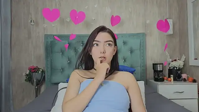 Snapshot of Marcelaa_fox chatting on February 18, 7:54 pm Marcelaa fox online show from February 18, 7:54 pm