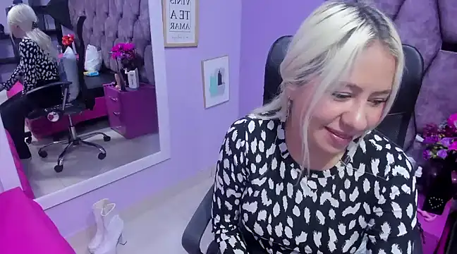 ConstansBlonde online show from December 5, 1:06 pm