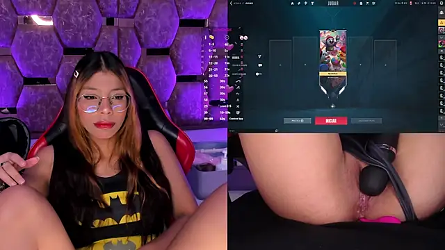 LunaAridi online show from April 12, 10:15 pm