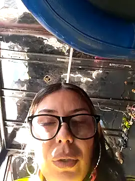 Snapshot of Sweel_Leyva18 chatting on June 23, 8:18 pm Sweel Leyva18 online show from June 23, 8:18 pm