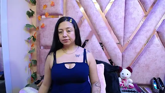 Snapshot of slut_anal_ chatting on February 11, 8:25 pm slut anal online show from February 11, 8:25 pm