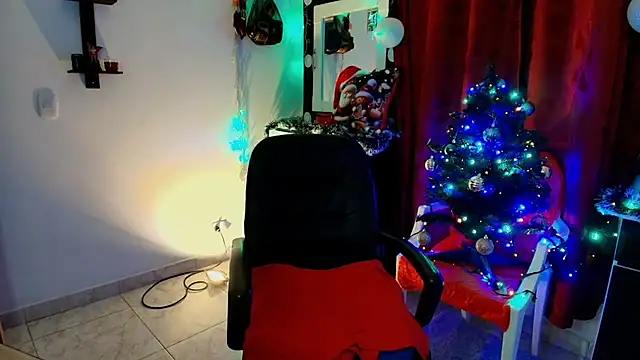 TinnaDawsom online show from December 20, 4:53 am