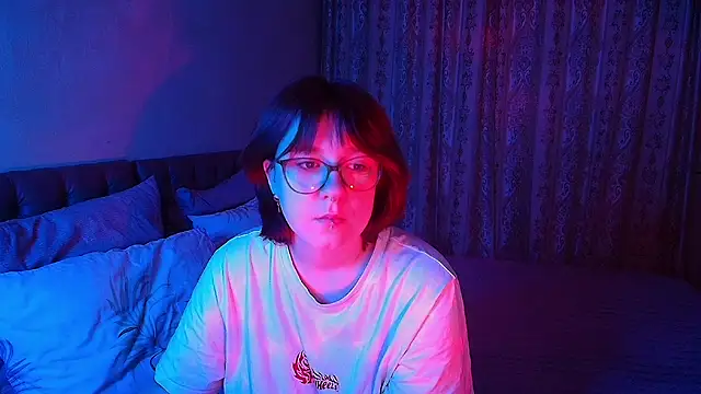 Rudy 02 online show from February 15, 1:46 am