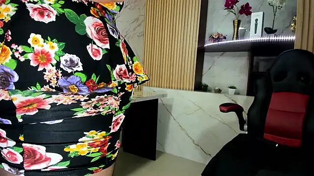 MirandaRossi online show from February 12, 2:50 am