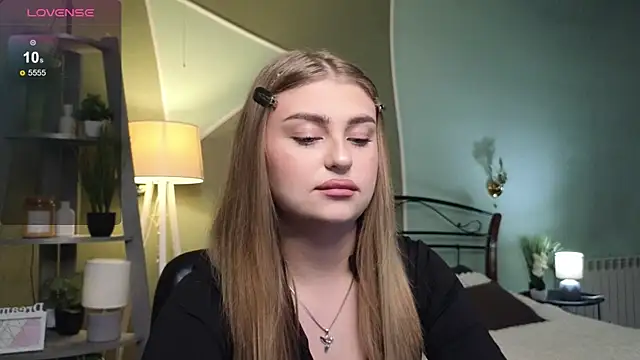 Snapshot of edaachi chatting on February 1, 11:54 am edaachi online show from February 1, 11:54 am