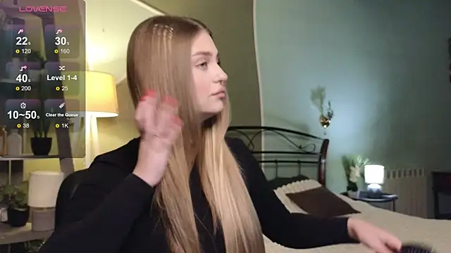 Snapshot of edaachi chatting on February 2, 4:32 pm edaachi online show from February 2, 4:32 pm