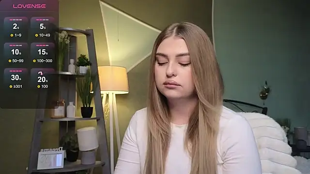 Snapshot of edaachi chatting on February 20, 1:40 pm edaachi online show from February 20, 1:40 pm