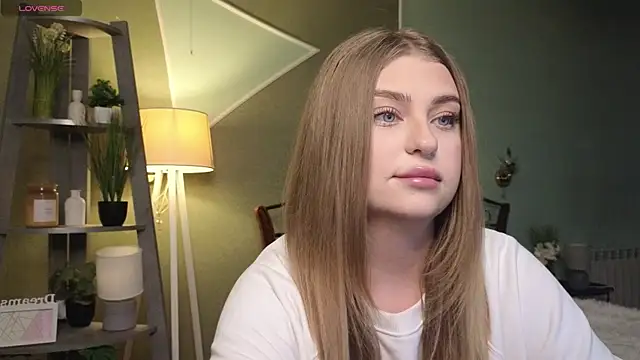 Snapshot of edaachi chatting on March 2, 2:54 pm edaachi online show from March 2, 2:54 pm