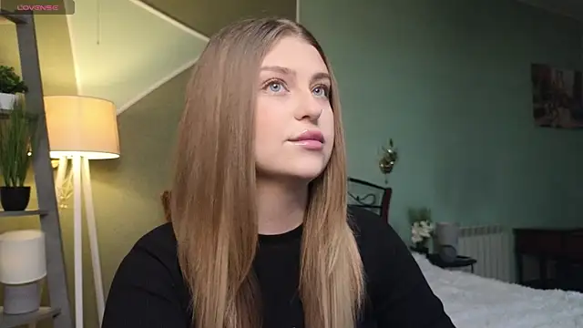 Snapshot of edaachi chatting on March 3, 11:00 am edaachi online show from March 3, 11:00 am