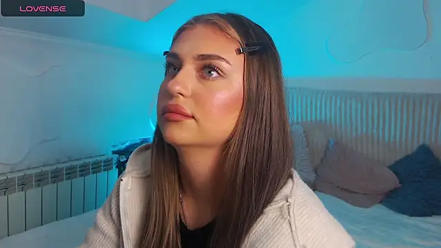 Snapshot of edaachi chatting on February 13, 5:09 pm edaachi online show from February 13, 5:09 pm