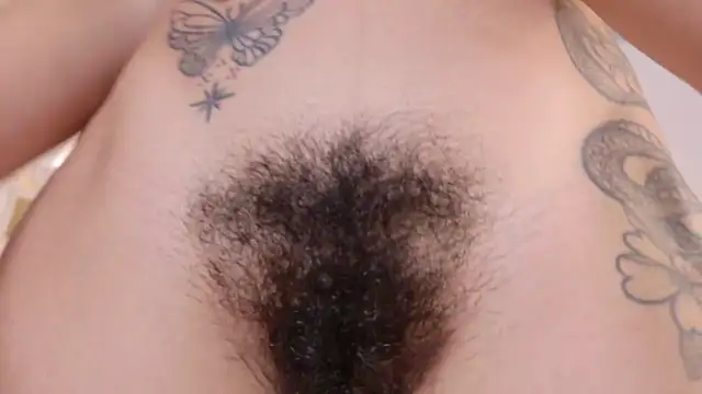 hairy samantha online show from January 19, 7:15 pm