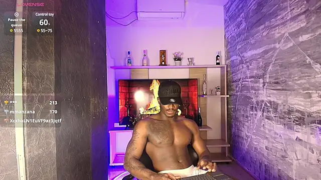 EthanTravis  online show from February 26, 9:16 pm