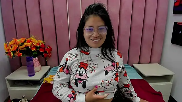 Miaa Smiith  online show from September 25, 3:10 am