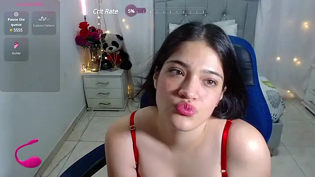 Snapshot of Alison_girl20 chatting on February 14, 8:26 pm Alison girl20 online show from February 14, 8:26 pm
