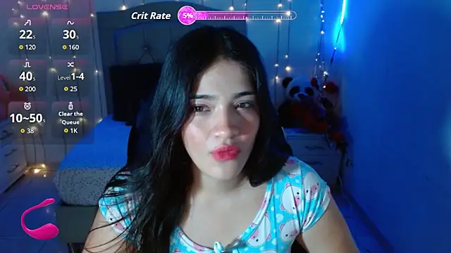 Snapshot of Alison_girl20 chatting on September 19, 8:53 pm Alison girl20 online show from September 19, 8:53 pm