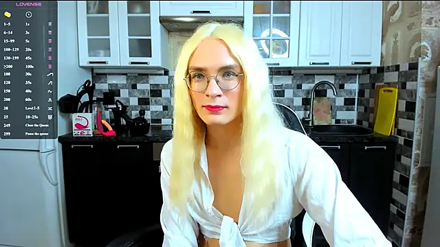 Snapshot of Jimmy_Bearn chatting on March 6, 8:16 pm Jimmy Bearn online show from March 6, 8:16 pm