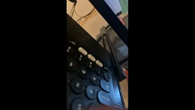 bigtennesseeboy online show from April 16, 1:01 pm