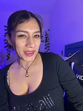 Bckystonee online show from June 14, 6:26 am