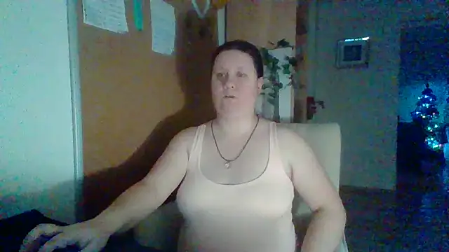 Snapshot of ReifeVenna chatting on January 13, 7:42 pm ReifeVenna online show from January 13, 7:42 pm