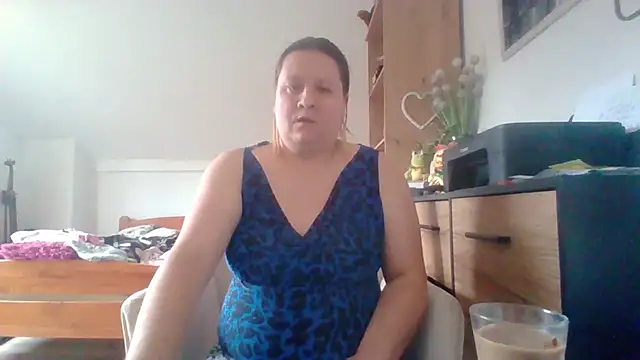 Snapshot of ReifeVenna chatting on September 29, 9:25 am ReifeVenna online show from September 29, 9:25 am