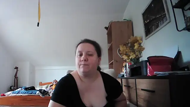ReifeVenna online show from July 6, 8:33 am