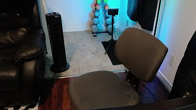 Thekodyy online show from November 25, 1:44 pm