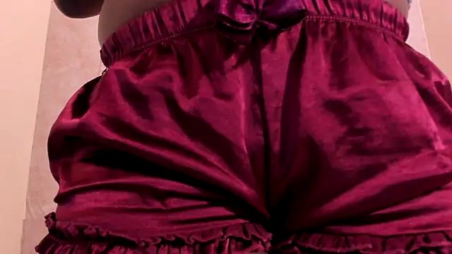 NicolVilla online show from February 14, 1:08 pm